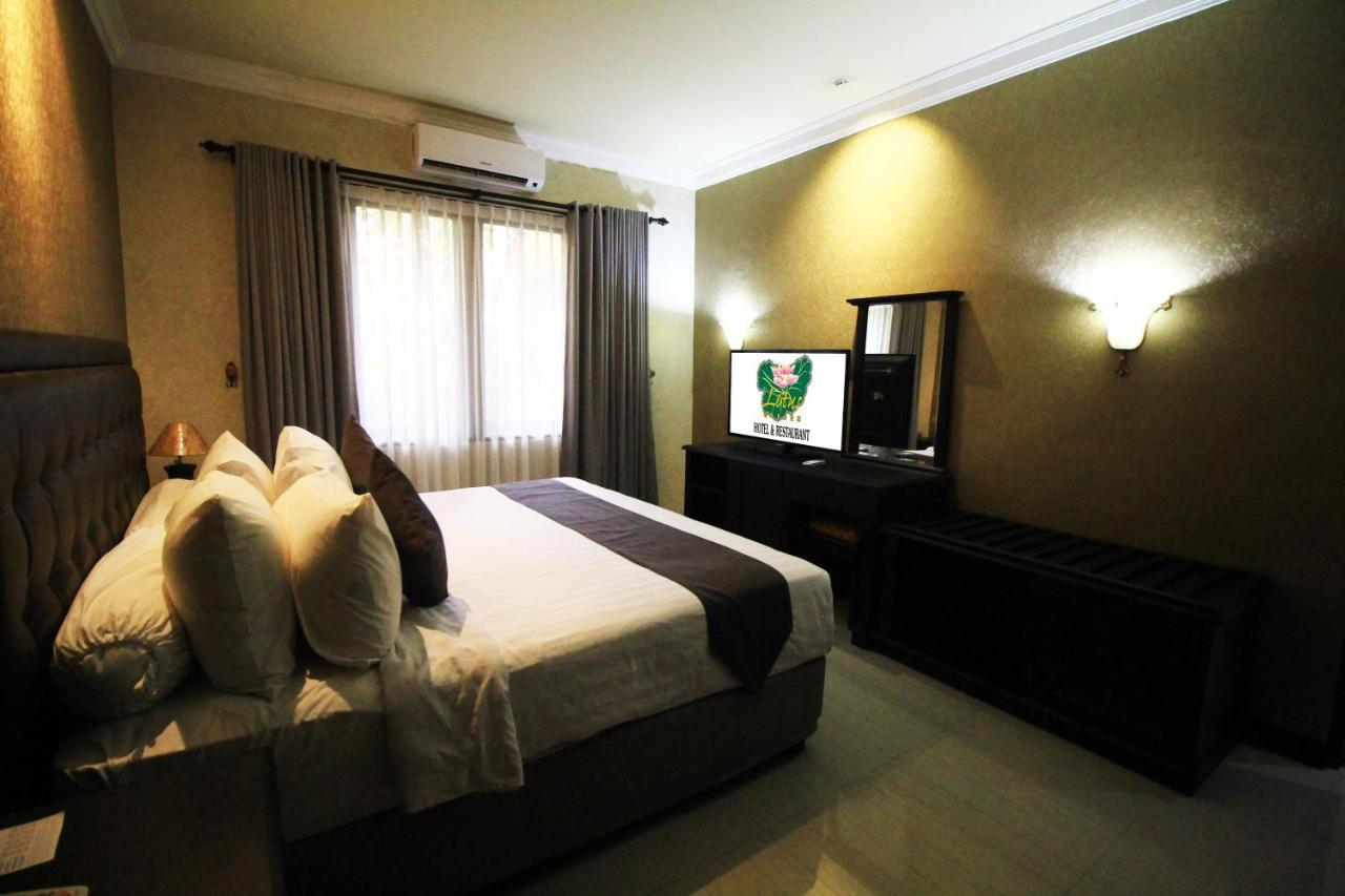 Lotus Garden Hotel Kediri  Eksteriør billede